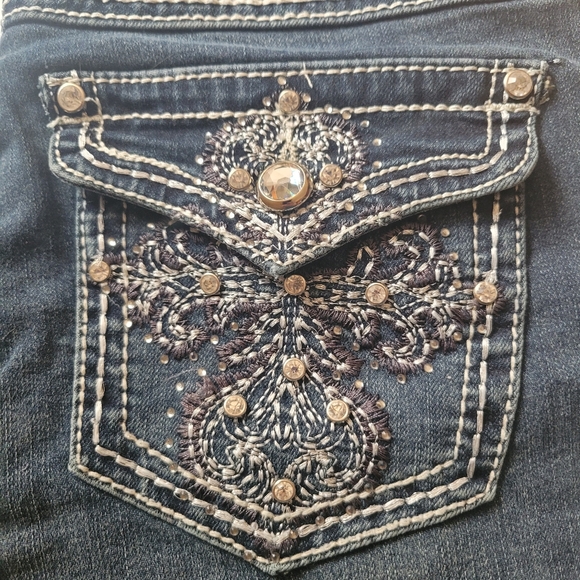 Earl Jean's Size 10 - Picture 2 of 3